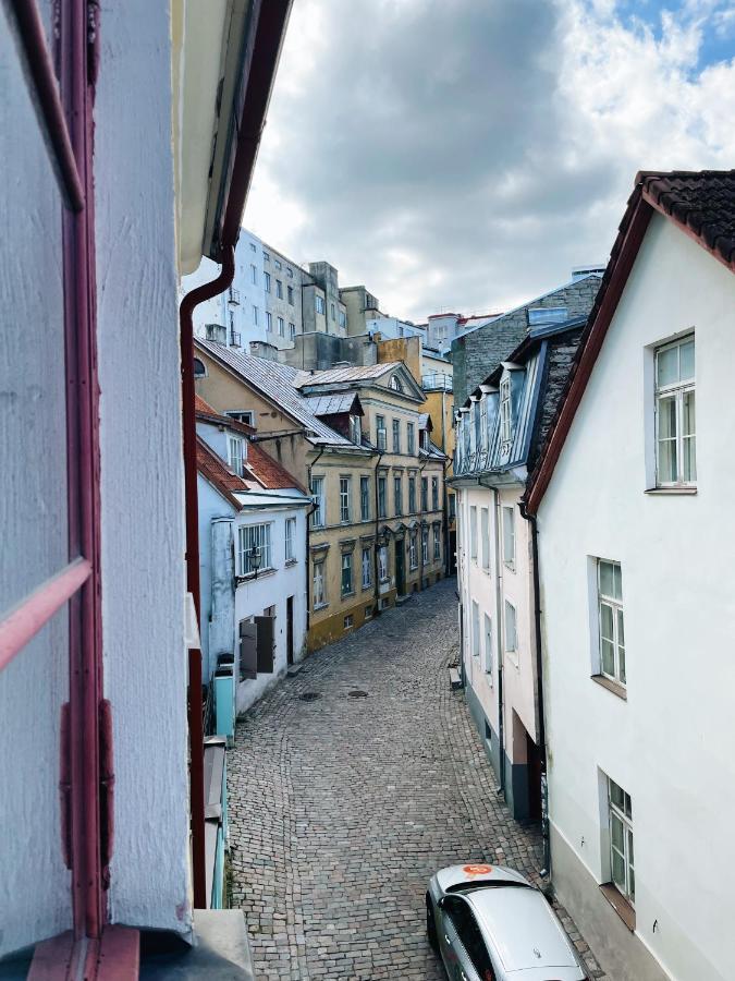 Cozy Apartment In Tallinn Old Town, Great Location ภายนอก รูปภาพ