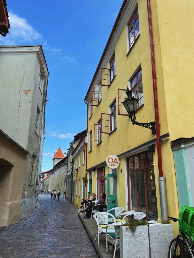 Cozy Apartment In Tallinn Old Town, Great Location ภายนอก รูปภาพ